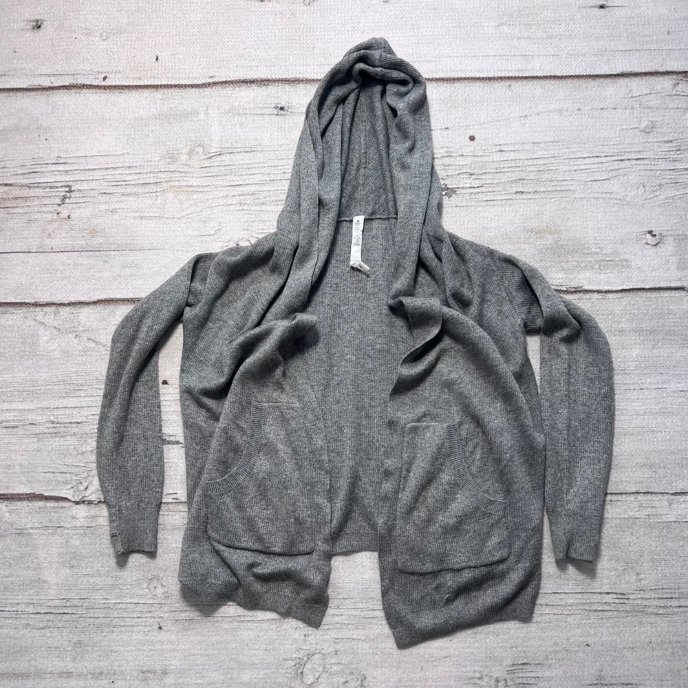 Lululemon Athletica Gray‎ Hooded Cardigan Sweater Women's Size 8